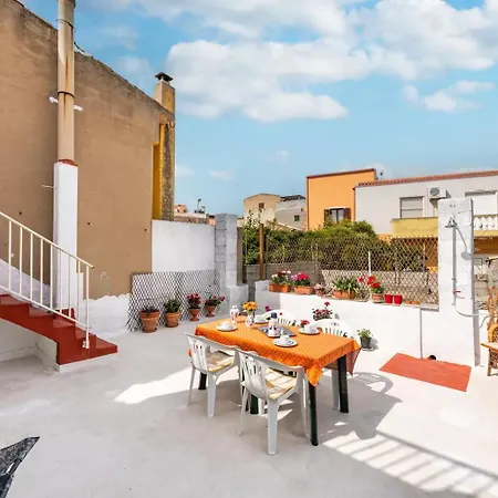 Domo De Maria - Calamenhir Apartmán *